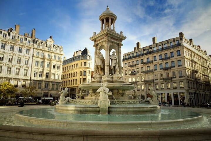 Explore Lyon: The Best of the City in One Tour