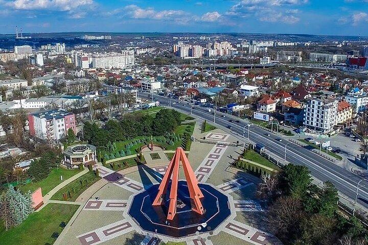 Best of Chisinau Private City Tour