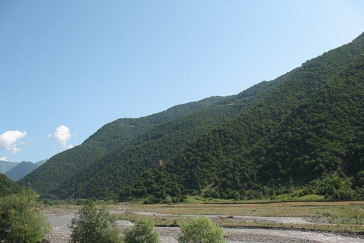 Tbilisi to Kazbegi, Gudauri, and Ananuri Day Tour