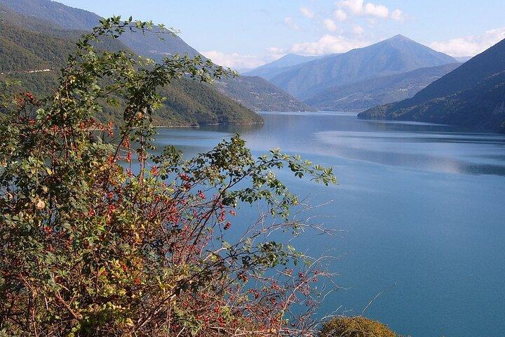 Tbilisi to Kazbegi, Gudauri, and Ananuri Day Tour