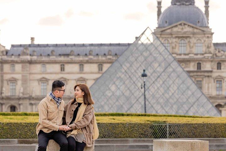 Private Photoshoot at the Louvre area in Paris