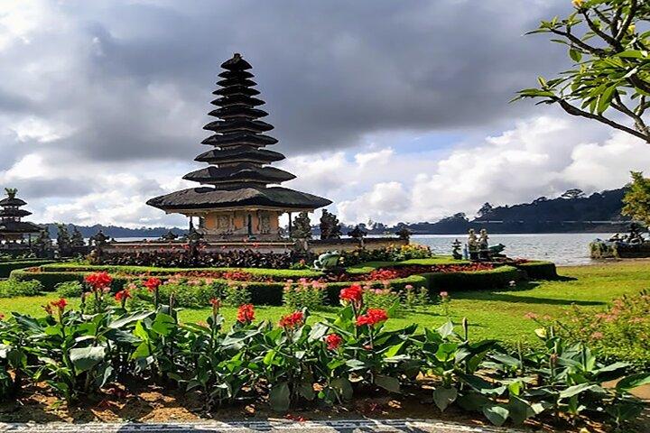 Private Day Trip Nungnung Waterfall And Beratan Temple