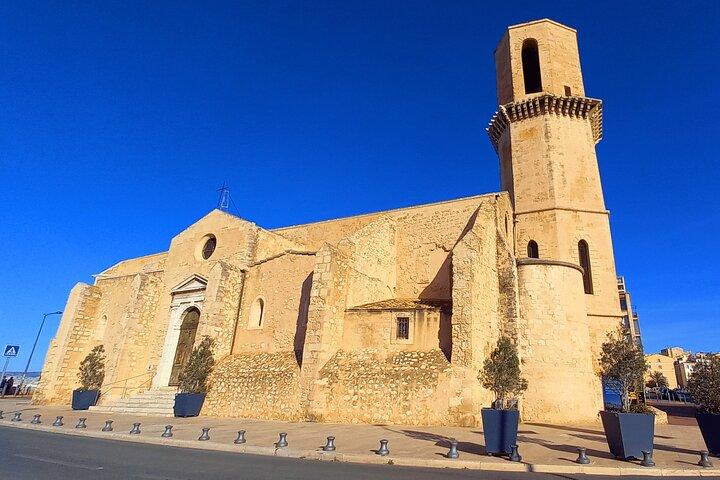 Marseille Guided Tour for 2.5 Hours with a Bilingual Local Guide