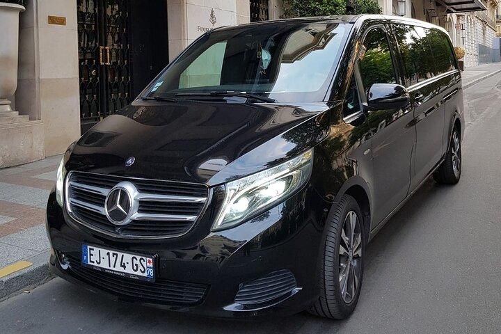 Transfer from Roissy CDG or Orly Airport to PARIS