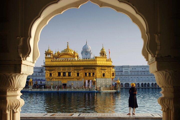 Amritsar Full Day Sight Seeing Tour with Transportation