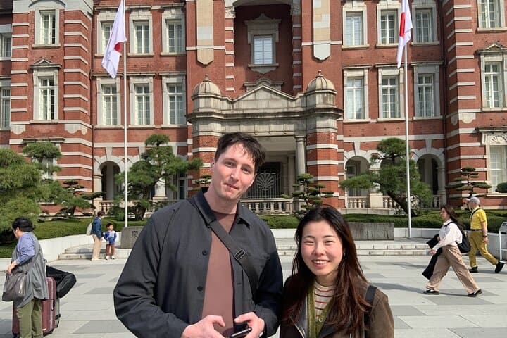 E-scooter Tour with a Private Guide Tokyo