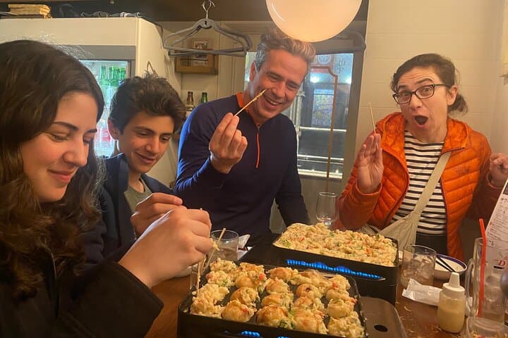 Osaka Soul : IZAKAYA Shinsekai to Dotonbori Food Paradise!