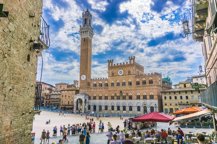 Private Day Trip: Rome to Siena & San Gimignano with Wine Tasting