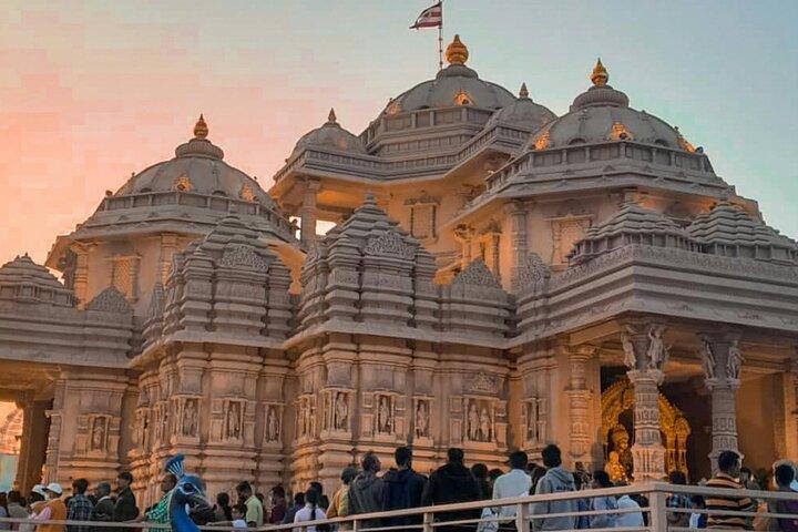 Delhi: Old & New Delhi Full or Half Day Tour
