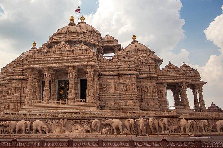 Delhi: Old & New Delhi Full or Half Day Tour