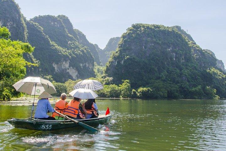 Hanoi to Ninh Binh Private Day Tour : Bai Dinh Trang An Mua Cave