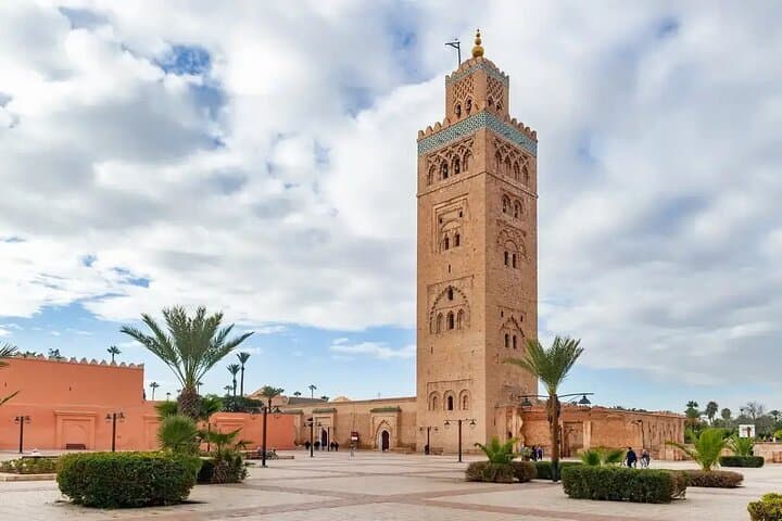 day trip to Marrakech from Agadir white tour Guide