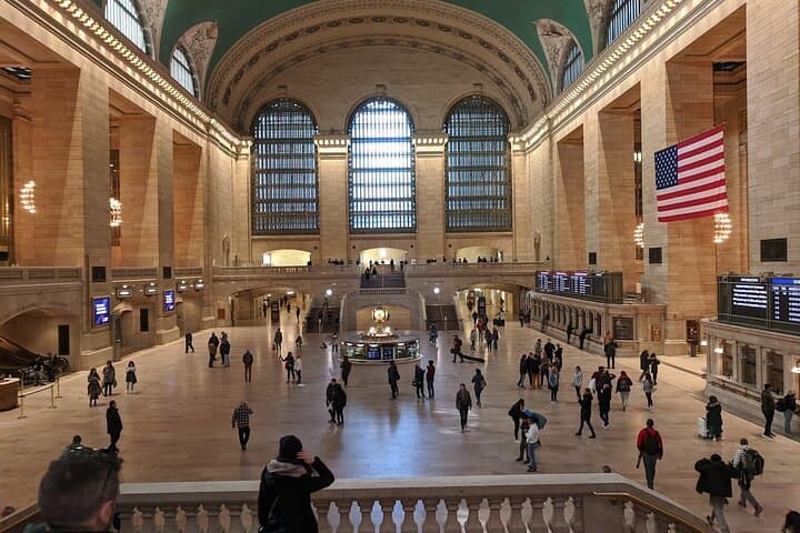 Holdouts: A NYC Architecture Walking Tour