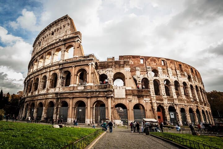 Audio Guided Tour - Colosseum, Roman Forum and Palatine Hill