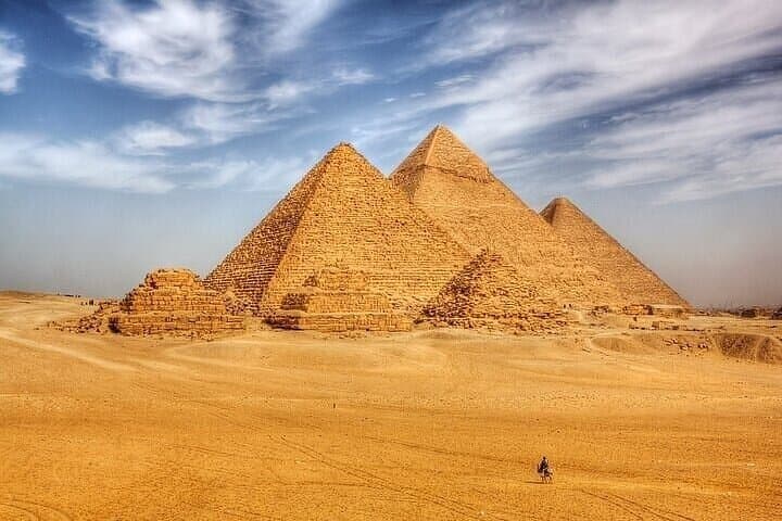 All-Inclusive Giza Pyramids, Sphinx & Inside Pyramid Tour