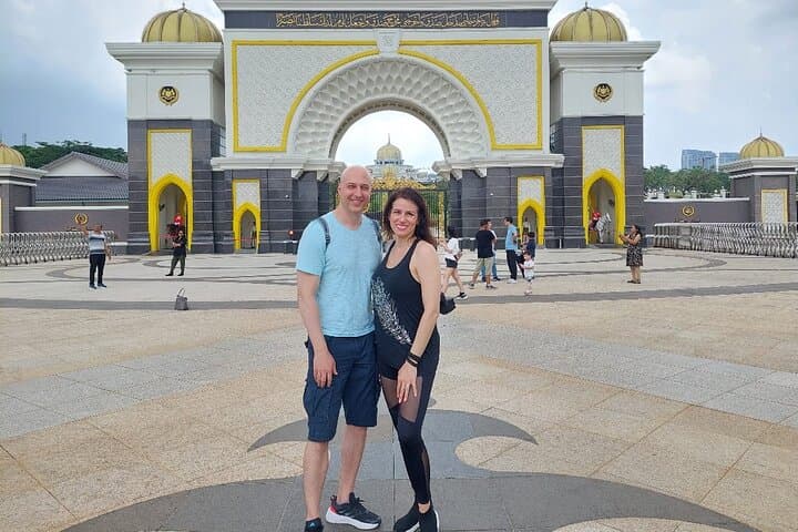 Full-Day Kuala Lumpur & Batu Caves Tour