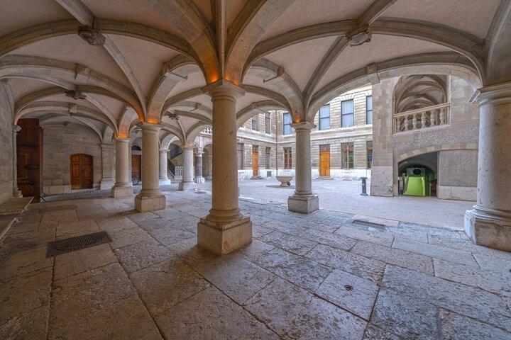 A Self-Guided Audio Tour of Geneva’s Old Town