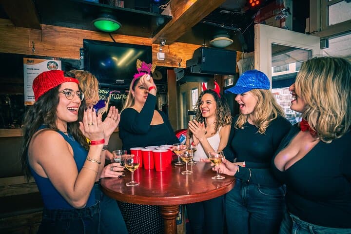Amsterdam: Red Light District Bar Crawl