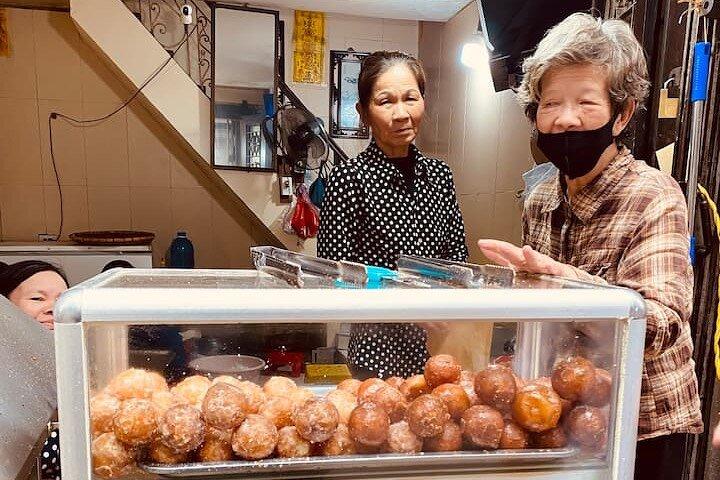 Exploring Vegan Street Food & Stories of Hanoi