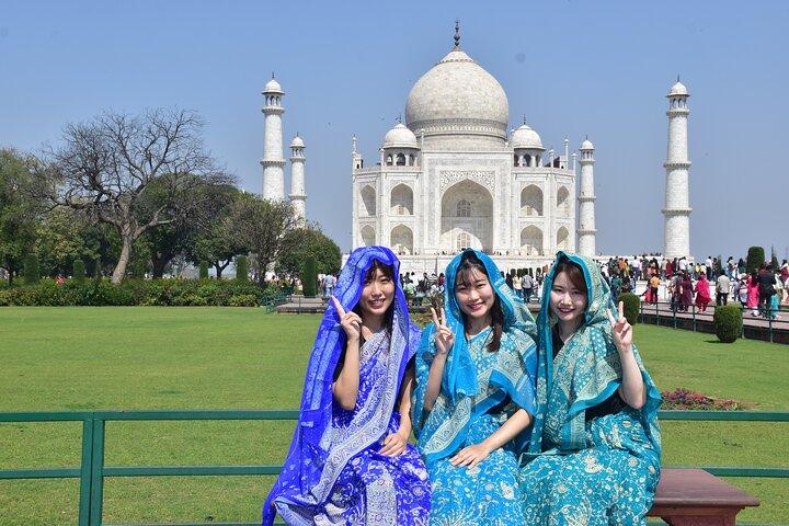 Sunrise Taj Mahal and Agra Tour - From Delhi