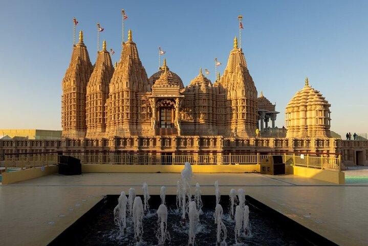 Abu Dhabi Private City Tours visit Grand Mosque BAPS Temple &More