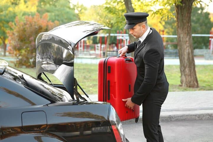 Private Transfer from Cape Town to Cape Town Airport