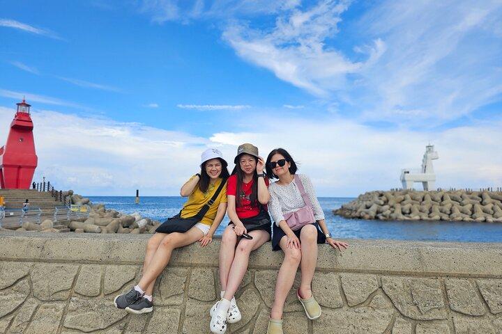 Private Jeju Customized Tour with Local Guide Mr.LEE Hong-min