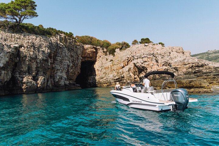 Private Elaphiti Islands Boat Tour on Cap Camarat 7.5