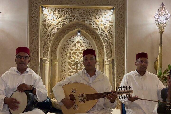 Casablanca Night Tour with Andalusian Dinner Show