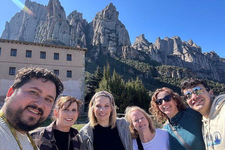 Montserrat Early Morning Skip-the-Hussle Half Day from Barcelona