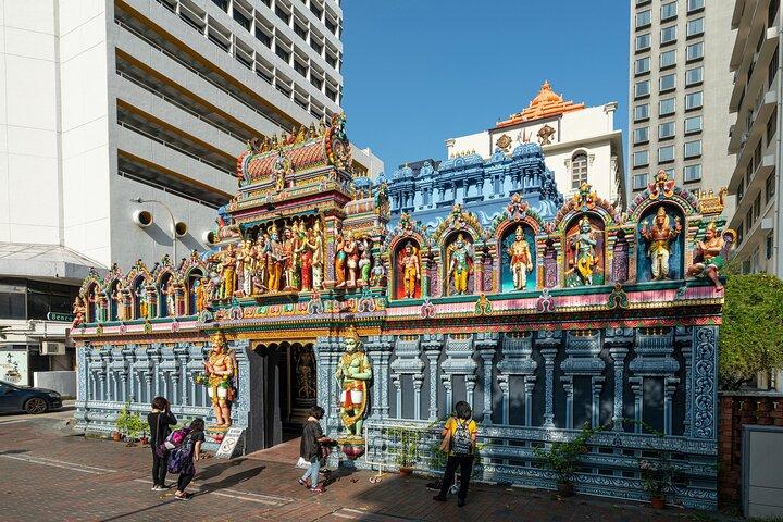 Private Cultural Heritage Walking Tour of Bedok