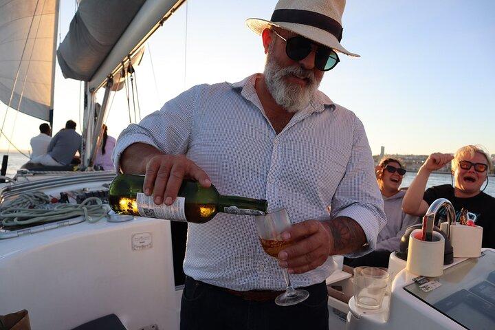 Lisbon Sailing with Wine and History – Small Group (max 10)