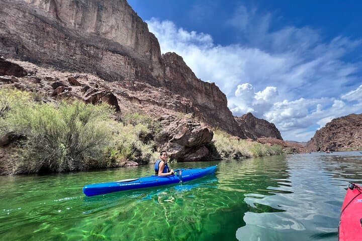 Self-Guided Emerald Cave Kayak Rental at Willow Beach