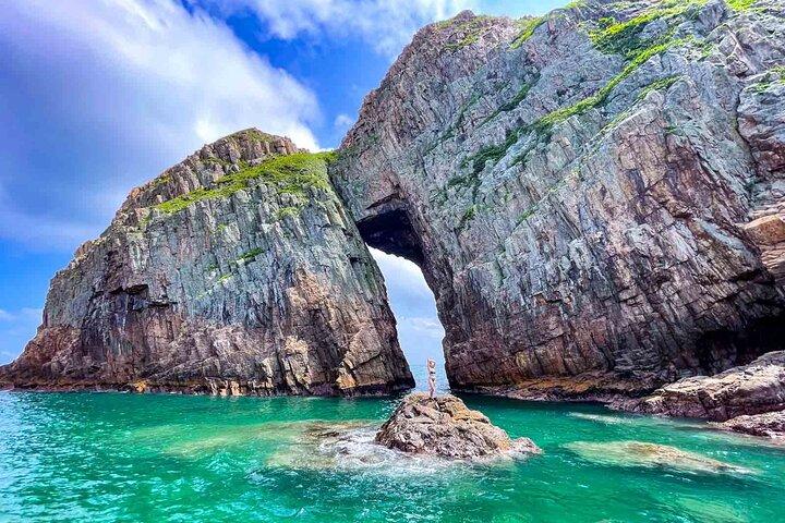 Sai Kung Island Hopping Trip Four Sea Arches in Hong Kong