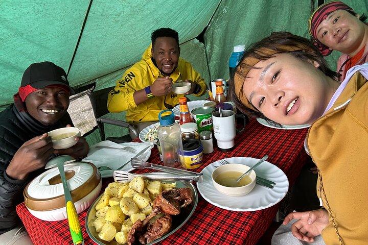 7 Days Private Climb via Lemosho Route