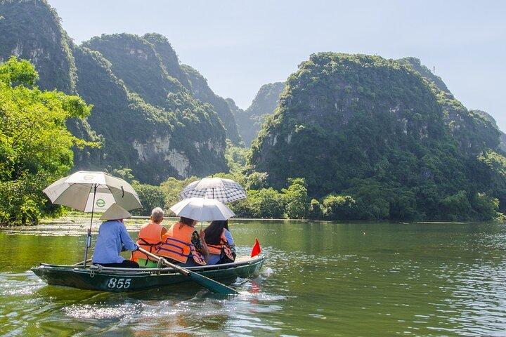 Ninh Binh Hoa Lu Trang An 1 Day Tour from Hanoi by Limousine