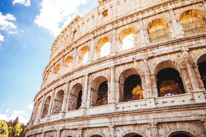 Ancient Rome Discovery: Colosseum, Forum, Palatine Guided Tour