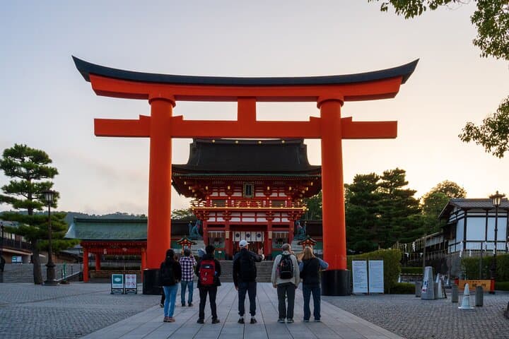 TREASURES of Kyoto: Fushimi Inari, Kiyomizu Temple, and more!