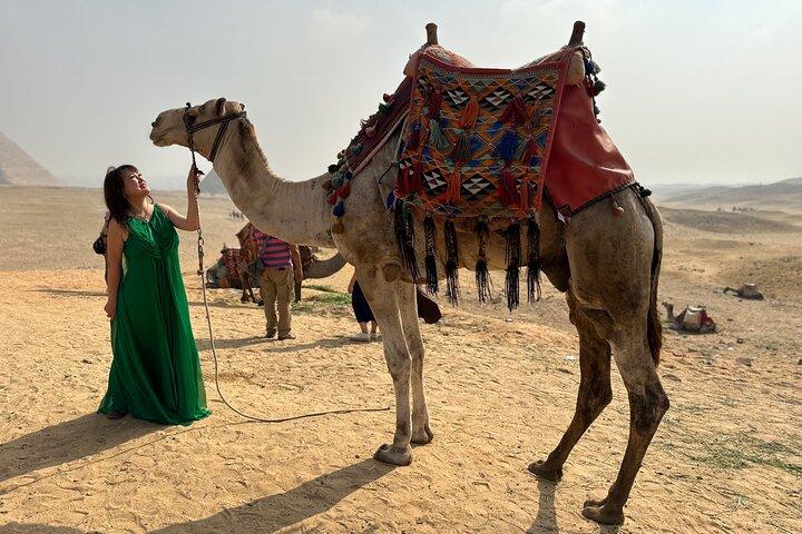 Half Day Tour To Giza Pyramids with Free Camel Ride