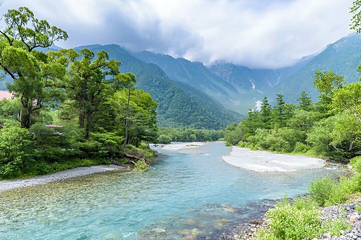 Matsumoto Castle and Kamikochi Private Tour