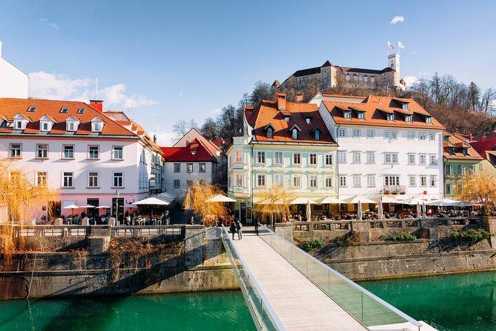 Ljubljana 2Hours Walking Tour with Local Guide