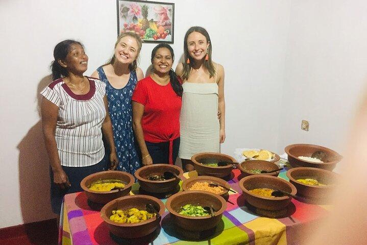 Authentic Sri Lankan Cooking Class in Kandy with Local Family