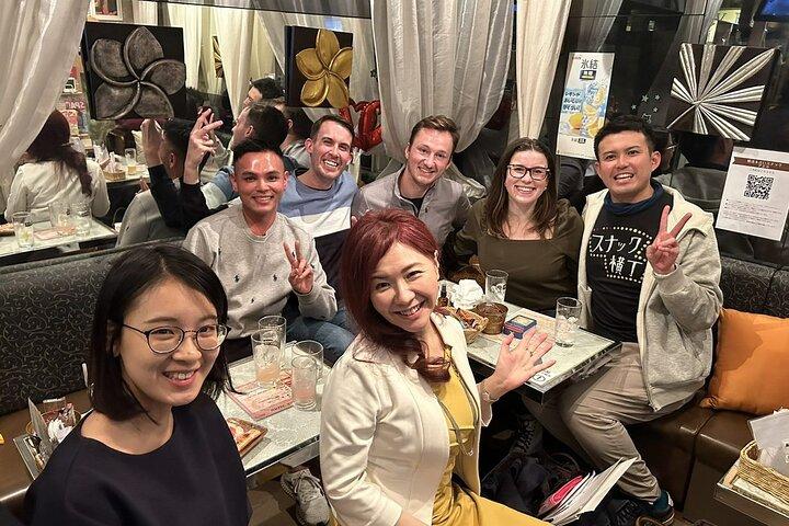 Tokyo Shinbashi Night Tour: Local Guide & Drinks at Snack Bars