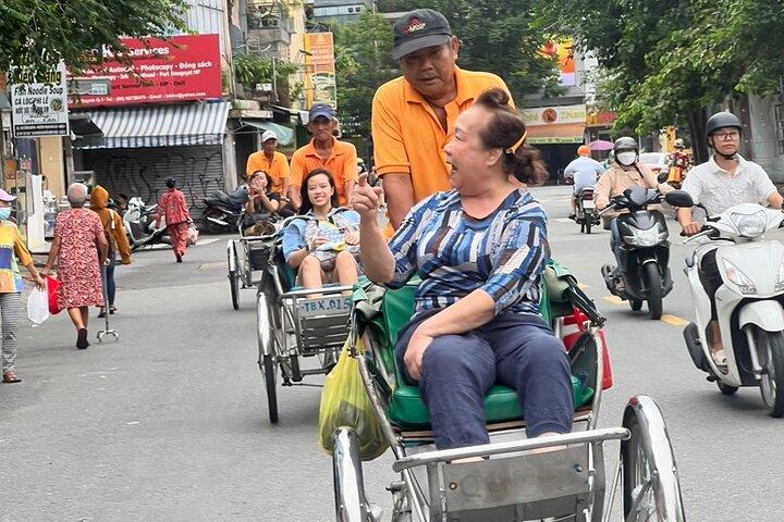 Ho Chi Minh City Sightseeing Panoramic Cyclo Private Tour