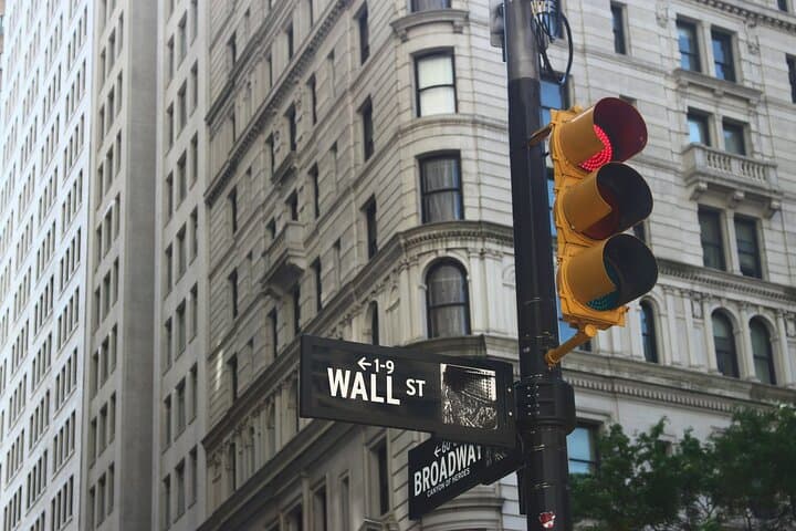 Over 30 NYC Sights in One Tour - Kids Join Free!