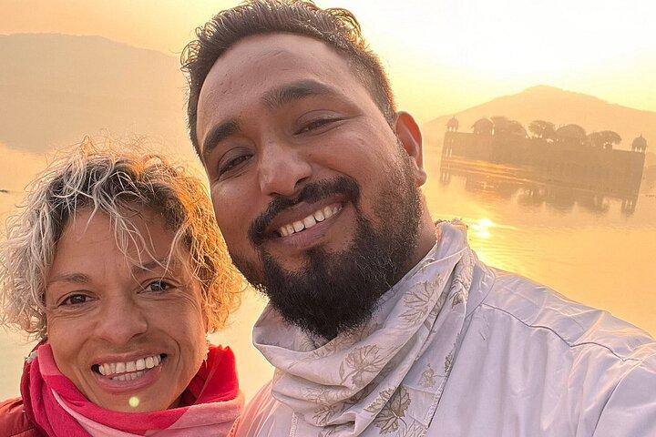 Jaipur Tuk Tuk Sightseeing Tour with Monkey Temple Sunset View