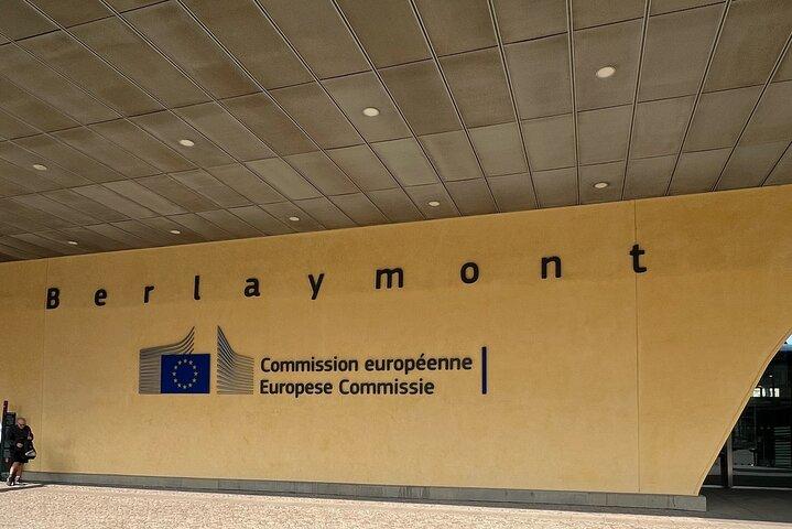 Brussels Self-Guided City Walking Tour & Scavenger Hunt