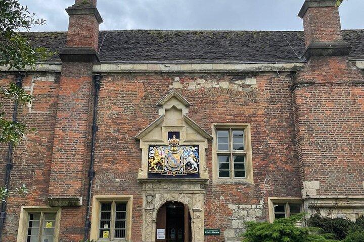 History and Hauntings Self Guided Walking Tour in York with App
