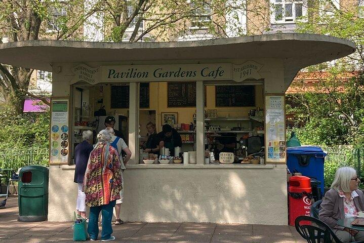 Brighton Self-Guided City Walking Tour & Scavenger Hunt