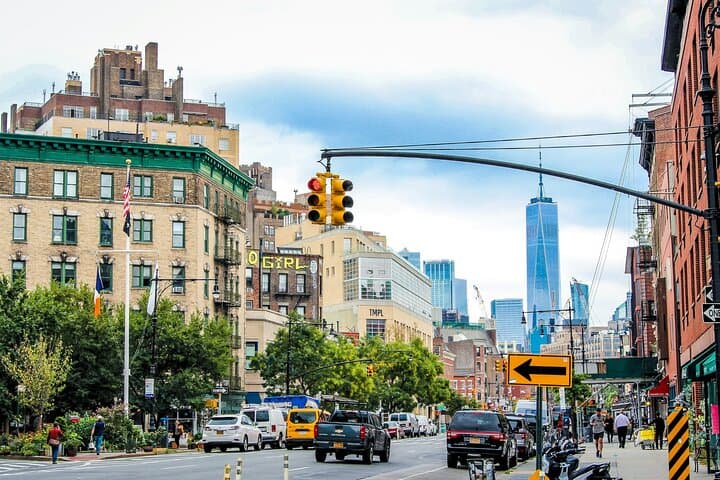 New York Private Food Tour with 6+ Tastings in Greenwich Village
